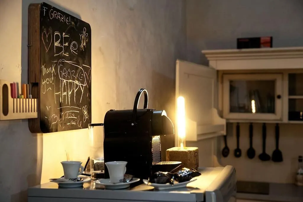Claudia Suite: Loft Romantico Nel Cuore Di Arezzo Apartman