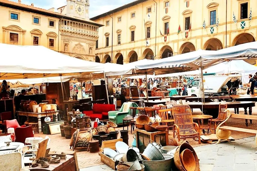 Apartman Claudia Suite: Loft Romantico Nel Cuore Di Arezzo