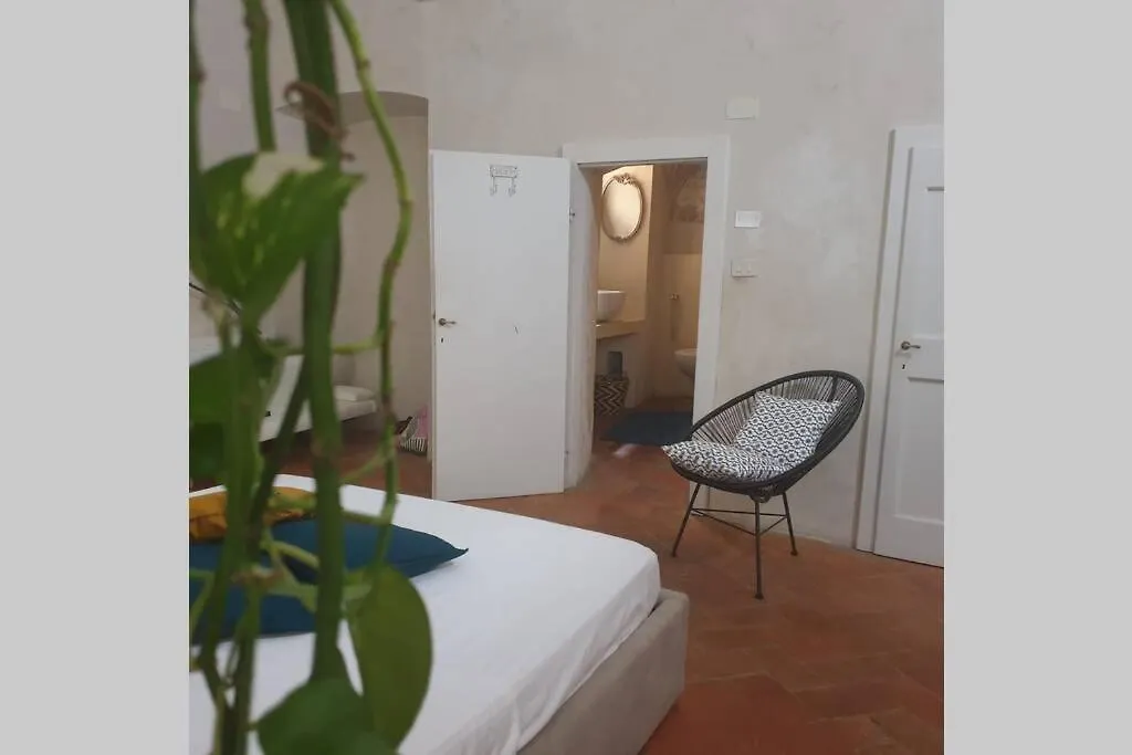 Claudia Suite: Loft Romantico Nel Cuore Di Arezzo 0*,