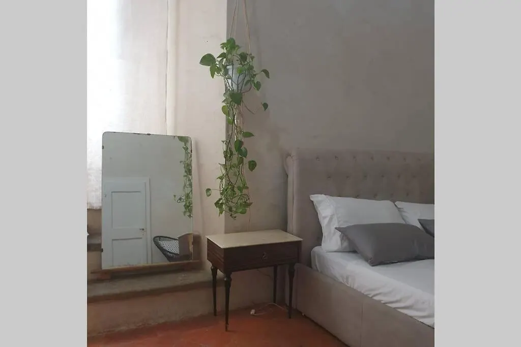 Claudia Suite: Loft Romantico Nel Cuore Di Arezzo 0*,