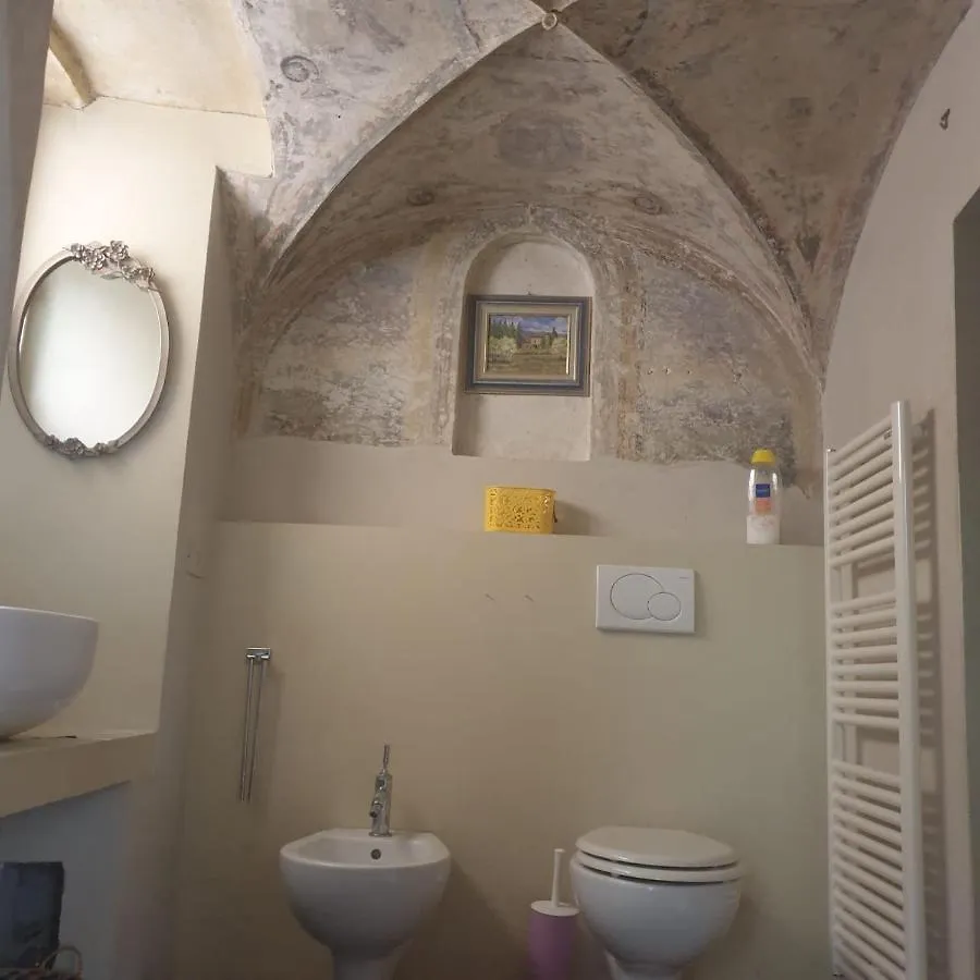 Claudia Suite: Loft Romantico Nel Cuore Di Arezzo Apartment